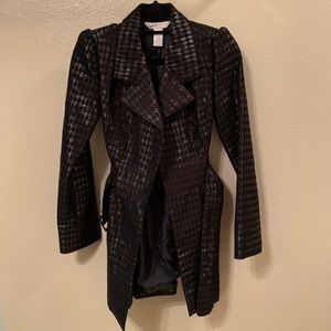 Light weight trench coat.